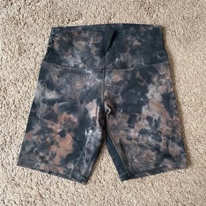 Lululemon TieDye Align Shorts 8in